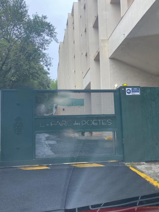 Appt T2 Proche Gare De Beziers Impasse Fay Apartment Exterior foto